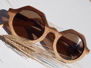 عینک آفتابی چوبی طرح هگزال کیاناوود